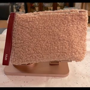 Ipsy bag. Bundle 3/$15